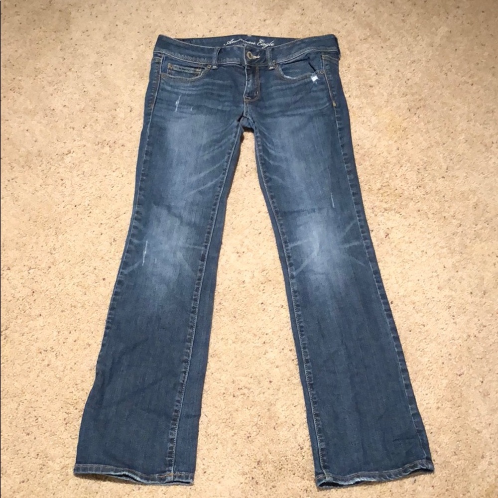 American Eagle Slim Boot Cut Jeans. Size: 6